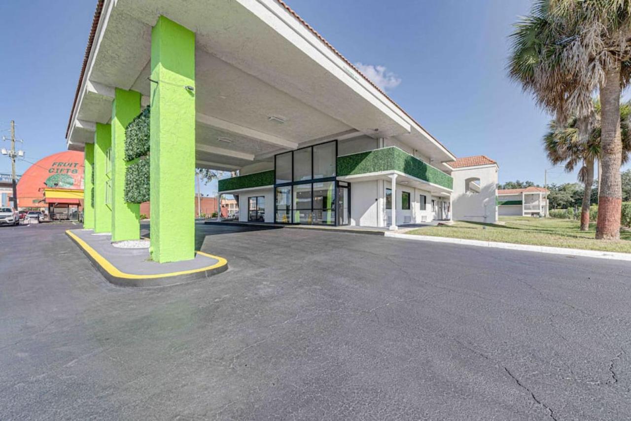 Travel Lodge By Wyndham 10 Min From Disney キシミー エクステリア 写真
